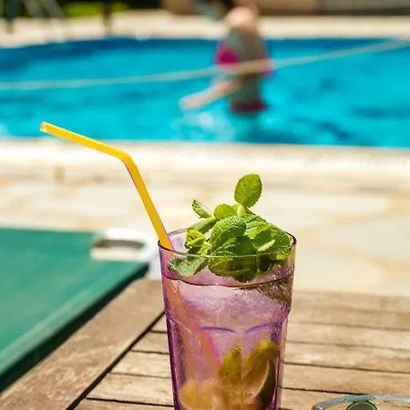 Sea Апартаменты