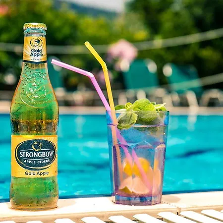 Sea Апартаменты *